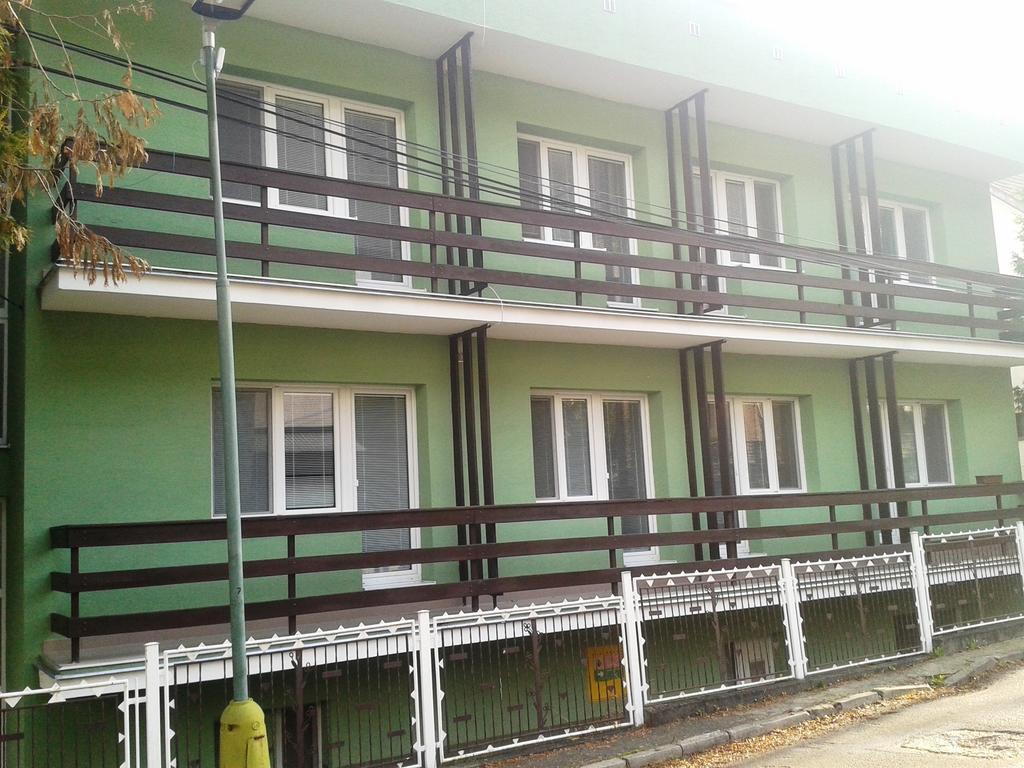 Garni Hotel Sonata Martinske Hole Exterior photo